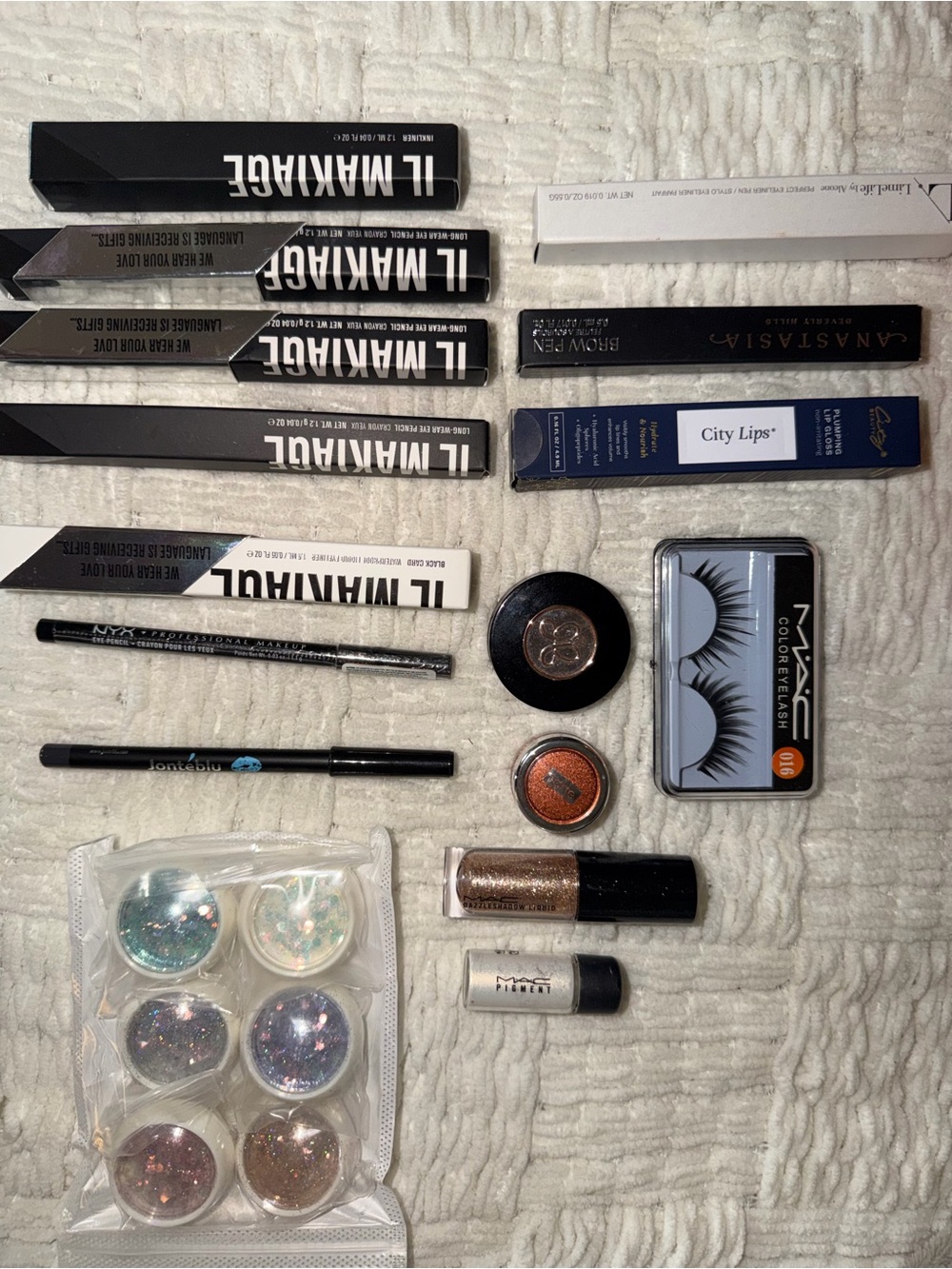 Assorted Makeup: MAC, Anastasia, City Lips, Tarte, Il Makiage